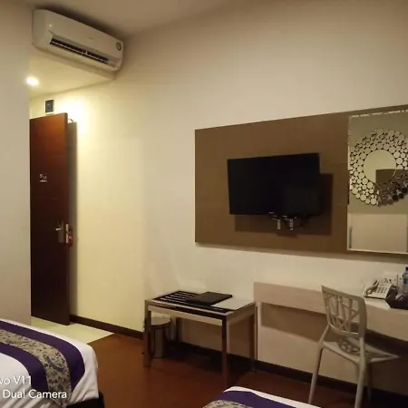Ayla City Hotel Sorong Exterior photo