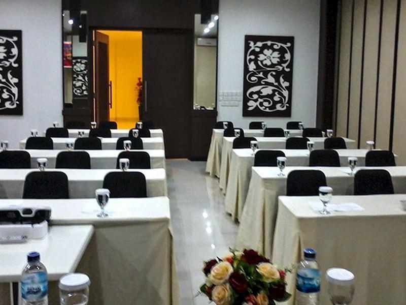 Hotel Ayla 2*